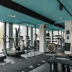 The Social Hub 4* Αϊντχόφεν