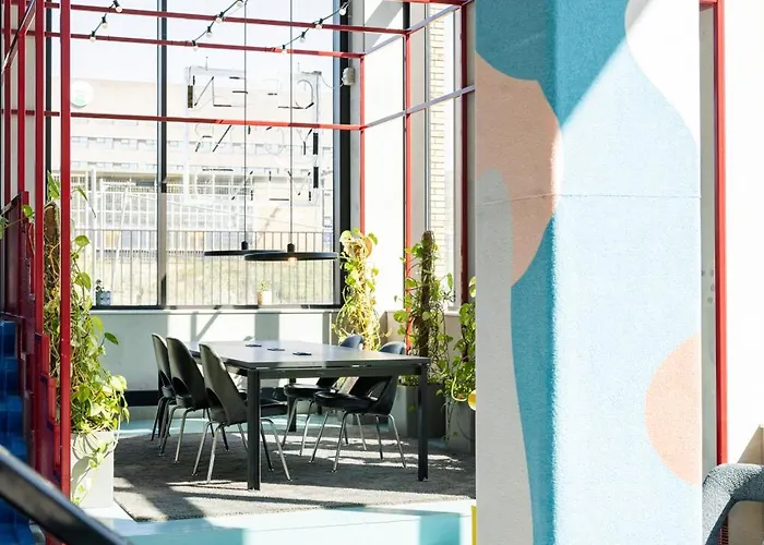 The Social Hub Hotel