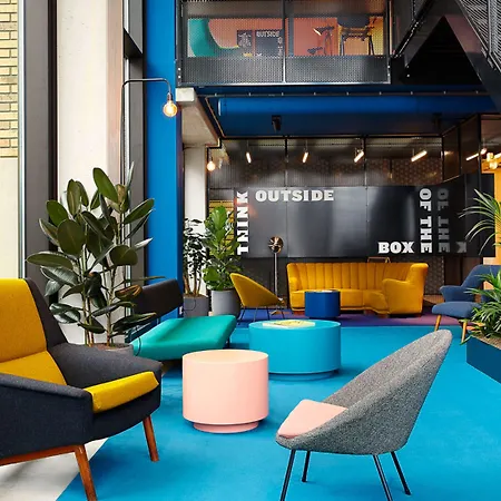 The Social Hub Hotel 4*