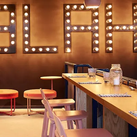 The Social Hub Hotel