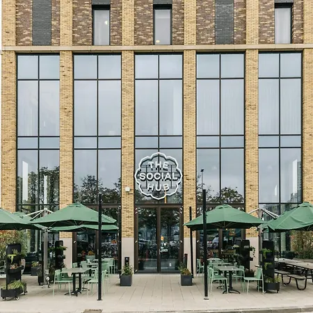 Hotel The Social Hub 4*