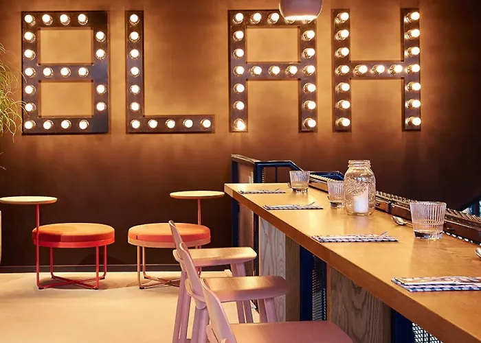 The Social Hub Hotel