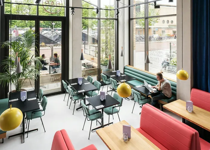 The Social Hub Hotel