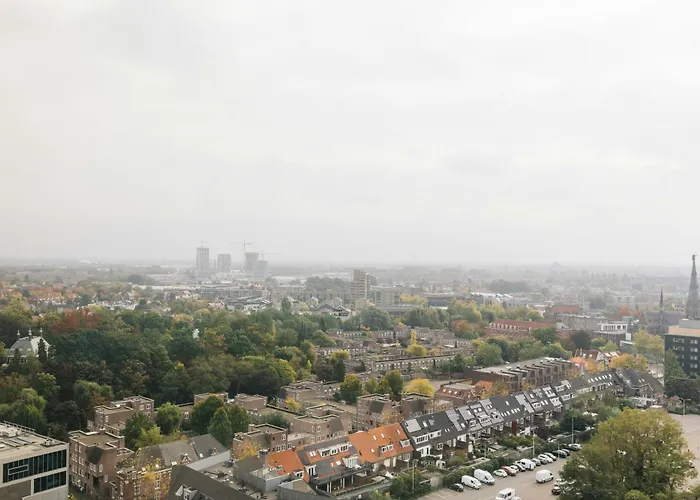 The Social Hub Hotel 4*